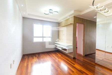 Sala de apartamento para alugar com 3 quartos, 57m² em Colônia (zona Leste), São Paulo