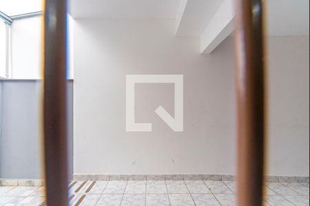 Vista da Sala de casa à venda com 3 quartos, 240m² em Vila Valparaíso, Santo André