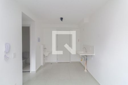 Sala/Cozinha de apartamento para alugar com 2 quartos, 31m² em Jardim Soares, São Paulo