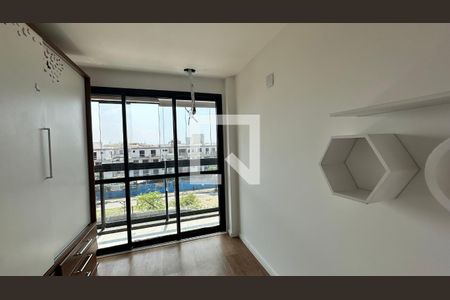 Quarto 1 de apartamento para alugar com 2 quartos, 77m² em Recreio dos Bandeirantes, Rio de Janeiro