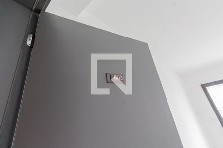 Porta de apartamento à venda com 1 quarto, 42m² em Indianópolis, São Paulo