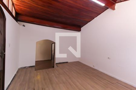 Casa para alugar com 4 quartos, 220m² em Mooca, São Paulo