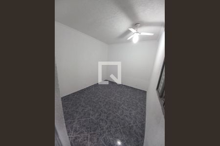 Quarto de casa para alugar com 4 quartos, 240m² em Jardim Rosa de Franca, Guarulhos