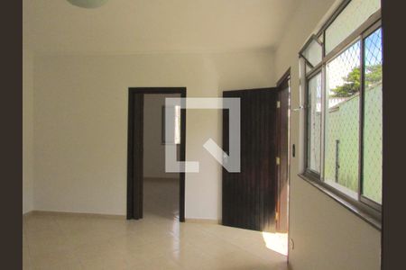 Sala de casa para alugar com 1 quarto, 76m² em Presidente Altino, Osasco