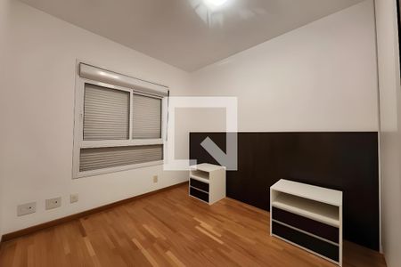 Apartamento para alugar com 4 quartos, 210m² em Vila Olímpia, São Paulo