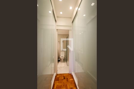 Closet da Suite de apartamento para alugar com 3 quartos, 120m² em Jardins, São Paulo