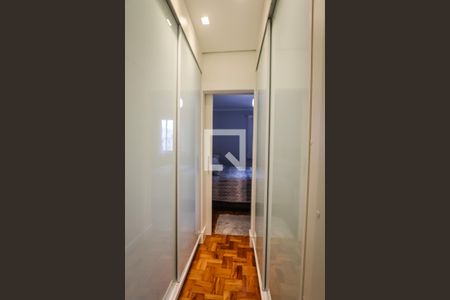 Closet da Suite de apartamento para alugar com 3 quartos, 120m² em Jardins, São Paulo