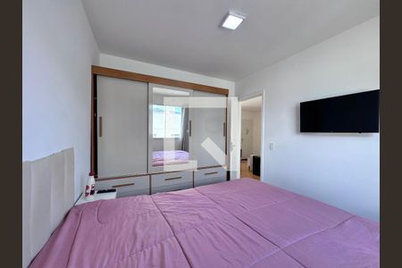 Quarto 1 de apartamento para alugar com 2 quartos, 50m² em Vargem Grande, Rio de Janeiro
