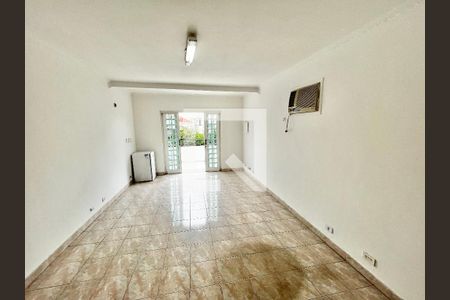 Sala 2 de casa para alugar com 3 quartos, 200m² em Santana, São Paulo