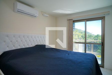 Quarto de apartamento à venda com 1 quarto, 65m² em Itaipu, Niterói