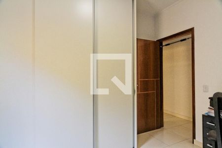 Quarto 2 de casa à venda com 3 quartos, 202m² em Vila Pereira Cerca, São Paulo