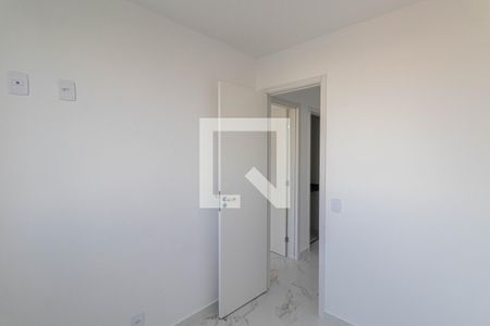 Quarto 1 de apartamento para alugar com 2 quartos, 37m² em Vila Ré, São Paulo