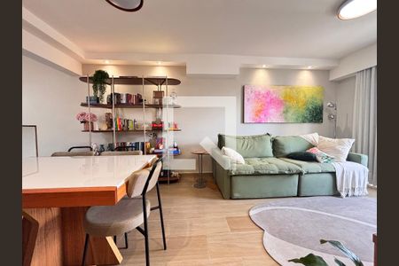 Sala de apartamento para alugar com 2 quartos, 70m² em Vila Olímpia, São Paulo