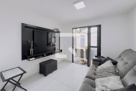 Casa para alugar com 4 quartos, 140m² em Jardim Satélite, São José dos Campos