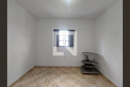 Quarto 1 de casa para alugar com 2 quartos, 80m² em Jardim Domitila, São Paulo