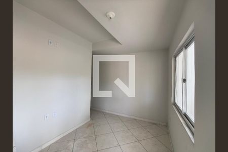 Casa para alugar com 2 quartos, 64m² em Tanque, Rio de Janeiro