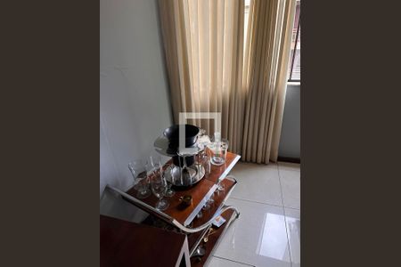 Sala de apartamento para alugar com 3 quartos, 200m² em Buritis, Belo Horizonte
