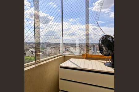 Quarto de apartamento à venda com 4 quartos, 173m² em São Marcos, Belo Horizonte