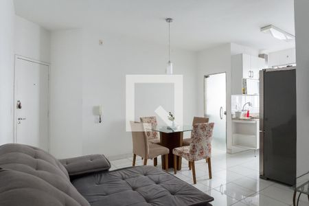 sala de apartamento para alugar com 3 quartos, 70m² em Buritis, Belo Horizonte