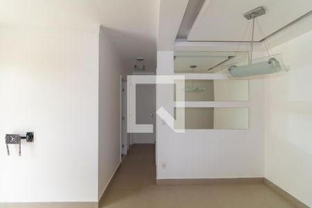 Sala de apartamento à venda com 3 quartos, 67m² em Vila Antonieta, São Paulo