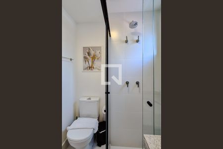 Banheiro de kitnet/studio à venda com 1 quarto, 22m² em Perdizes, São Paulo