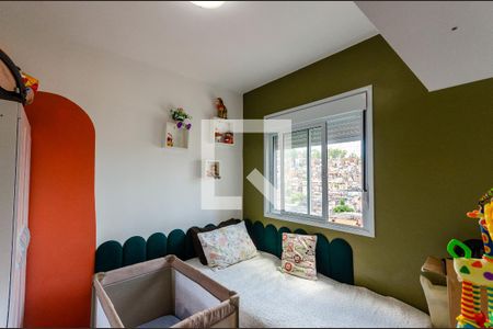 Quarto 2 de apartamento para alugar com 2 quartos, 40m² em Jardim Adelfiore, São Paulo