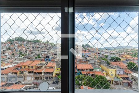 Quarto 1 - Janela de apartamento para alugar com 2 quartos, 40m² em Jardim Adelfiore, São Paulo
