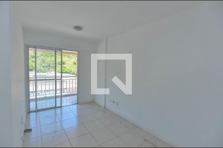 Sala de apartamento para alugar com 2 quartos, 50m² em São Francisco Xavier, Rio de Janeiro