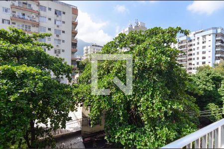 Sala de apartamento à venda com 2 quartos, 75m² em Tijuca, Rio de Janeiro