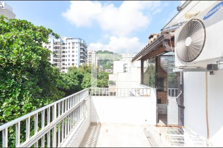 Sala de apartamento à venda com 2 quartos, 75m² em Tijuca, Rio de Janeiro