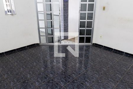Sala de casa para alugar com 2 quartos, 100m² em Campo Grande, Rio de Janeiro