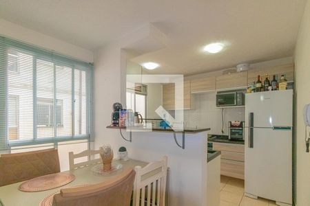 Sala/Cozinha de apartamento à venda com 2 quartos, 43m² em São José, Canoas