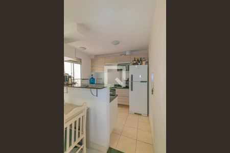 Cozinha e Área de Serviço de apartamento à venda com 2 quartos, 43m² em São José, Canoas