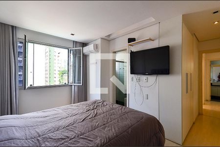 Suíte de apartamento para alugar com 3 quartos, 85m² em Funcionários, Belo Horizonte