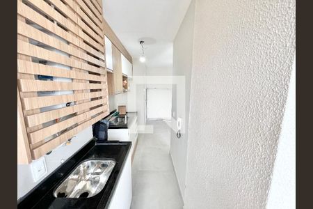 Sala/Cozinha de apartamento para alugar com 3 quartos, 56m² em Vila Hebe, São Paulo