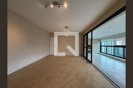 Foto 03 de apartamento à venda com 4 quartos, 226m² em Jardim Morumbi, São Paulo