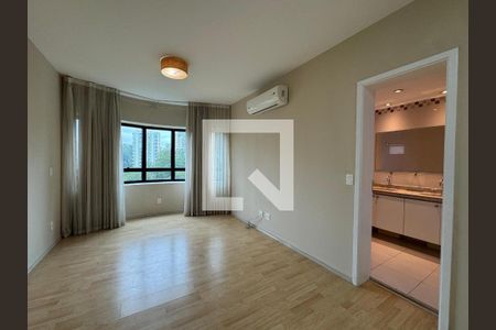 Foto 25 de apartamento à venda com 4 quartos, 226m² em Jardim Morumbi, São Paulo