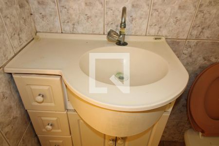 Banheiro de casa para alugar com 1 quarto, 140m² em Vila Sao Geraldo, São Paulo