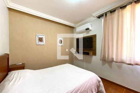 Suite de apartamento à venda com 3 quartos, 95m² em São Pedro, Belo Horizonte