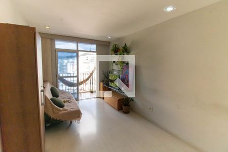 Sala de apartamento para alugar com 3 quartos, 100m² em Santa Rosa, Niterói