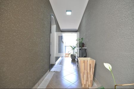 Hall de entrada de casa à venda com 4 quartos, 234m² em Vila Constança, São Paulo