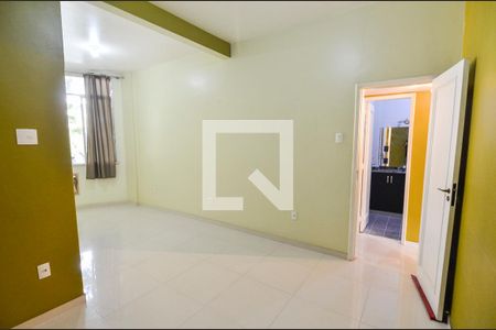 Sala de apartamento para alugar com 2 quartos, 64m² em Tijuca, Rio de Janeiro