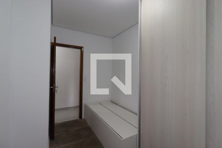 Quarto de apartamento para alugar com 2 quartos, 49m² em Jardim Santo Alberto, Santo André