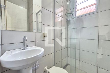 Banheiro de casa para alugar com 2 quartos, 100m² em Parque da Figueira, Campinas