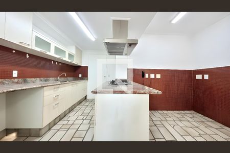 Apartamento para alugar com 6 quartos, 123m² em Perdizes, São Paulo