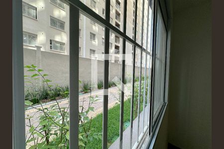 Sala/Cozinha de apartamento à venda com 1 quarto, 22m² em Parque Industrial Tomas Edson, São Paulo