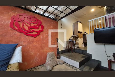 Sala de casa à venda com 4 quartos, 329m² em Vila Curuçá, Santo André
