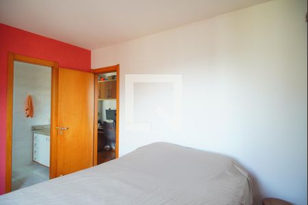 Suíte de apartamento para alugar com 2 quartos, 72m² em Passo D’areia, Porto Alegre