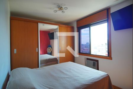 Suíte de apartamento para alugar com 2 quartos, 72m² em Passo D’areia, Porto Alegre