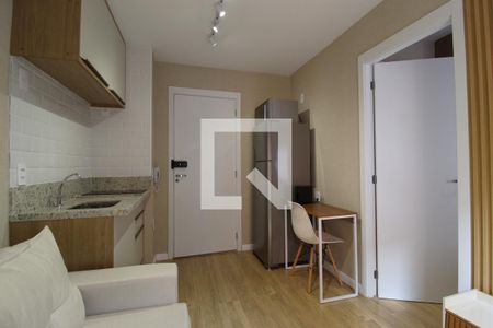 Sala/Cozinha de apartamento à venda com 1 quarto, 25m² em Vila Nova Conceição, São Paulo